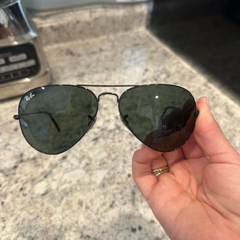 Ray-Ban Dark Aviator Sunglasses